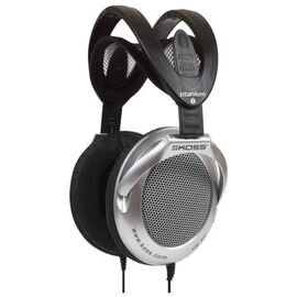  Наушники Koss UR40 Black, закрытый мониторный тип, складная конструкция, неодимовые магниты, 3.5 mm mini jack, кабель: 1,2 м 